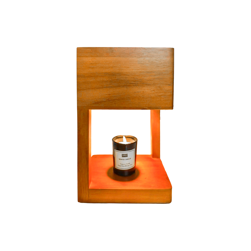 Kaarswarmerlamp met eenvoudig geometrisch frame - Rustige hoek
